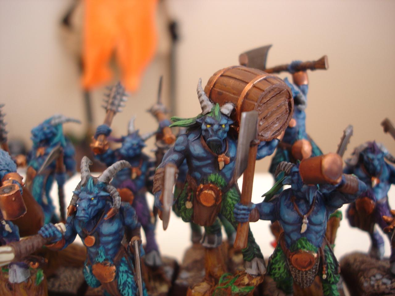 Beastmen, Warhammer Fantasy, Wood Elves beastmen standard bearer